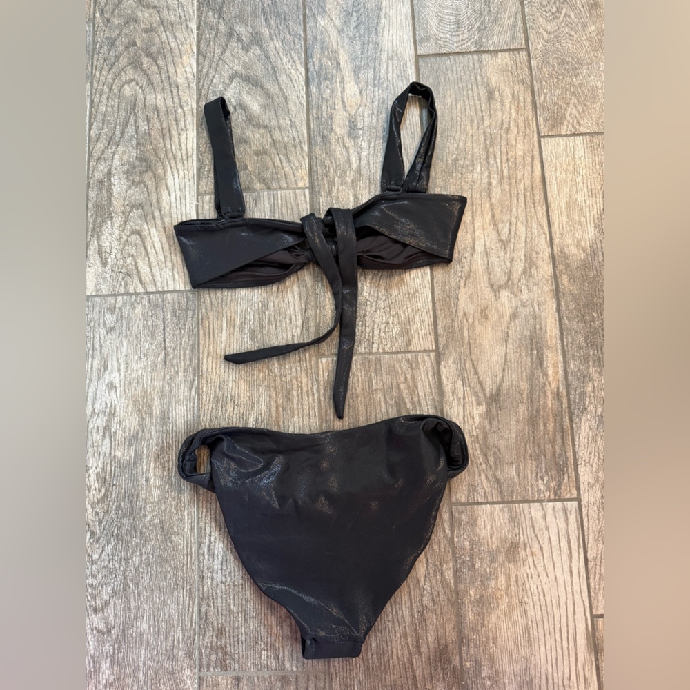 Black Shimmer liquid shine Bikini Set by Skims, size M - Picture 6 of 6